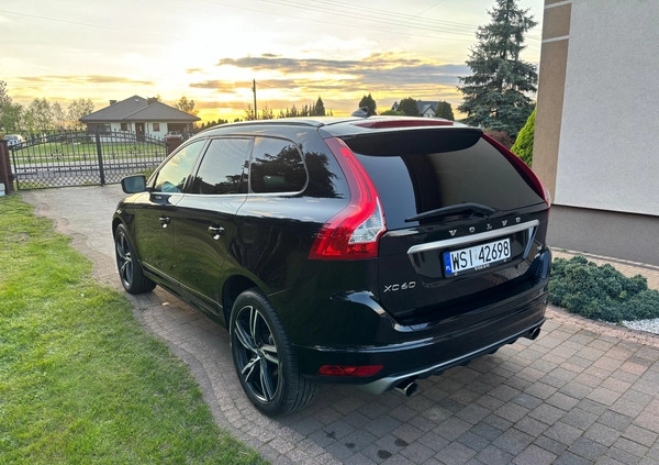 Volvo XC 60 cena 88000 przebieg: 70000, rok produkcji 2017 z Łuków małe 742